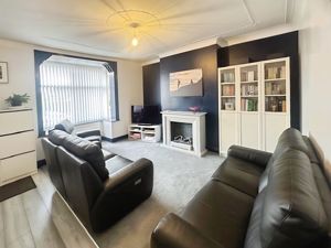 Lounge- click for photo gallery